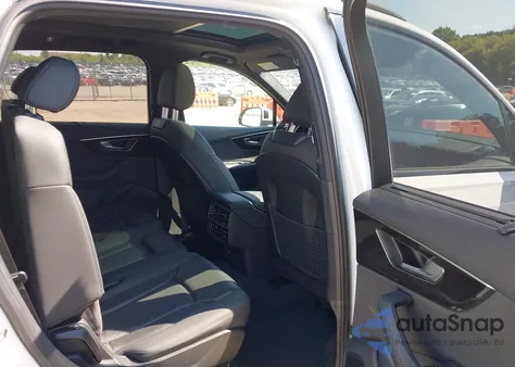 2021 Audi Q7 Prestige 55 Tfsi Quattro Tiptronic from USA, damaged, VIN WA1VXAF73MD021381